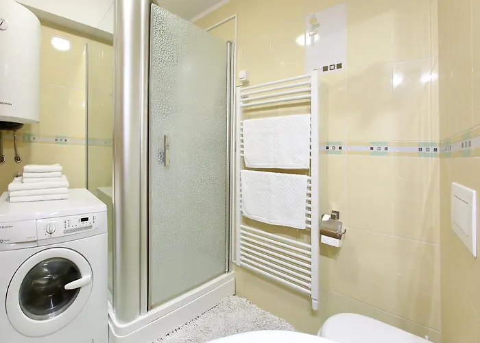 Bluebell With Private Parking *