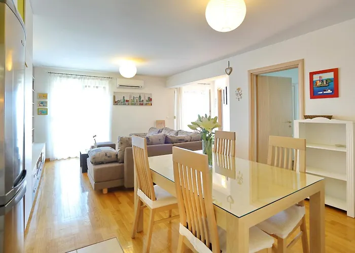 Bluebell With Private Parking *